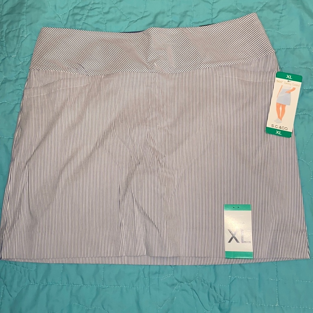 Skort